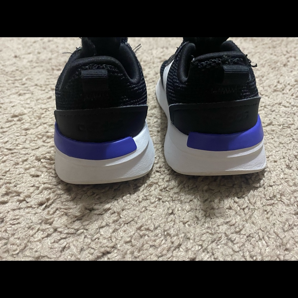 Adidas Racer Running Shoes - Picture 2 of 4